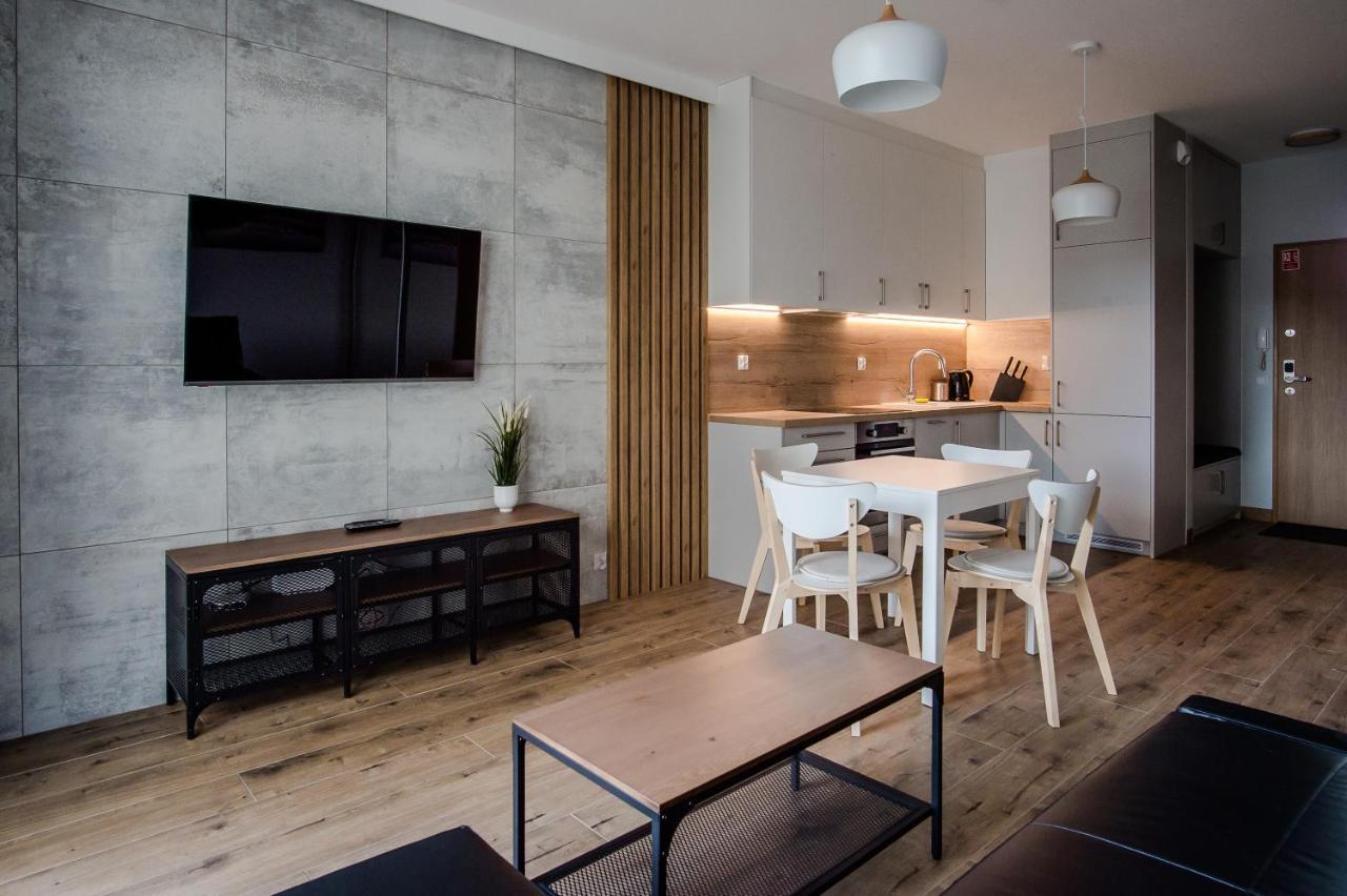 Shipyard Gdansk Apartment - Free Private Parking ภายนอก รูปภาพ