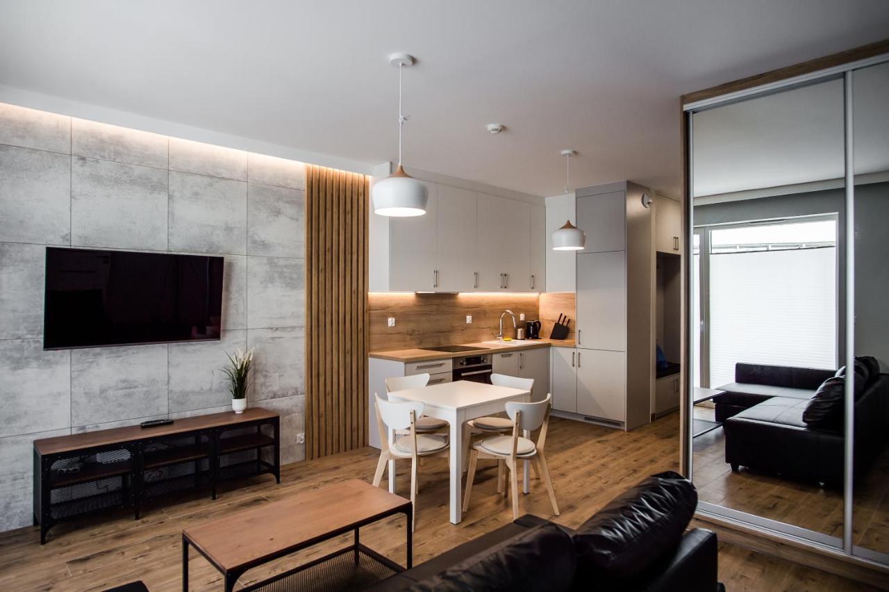 Shipyard Gdansk Apartment - Free Private Parking ภายนอก รูปภาพ